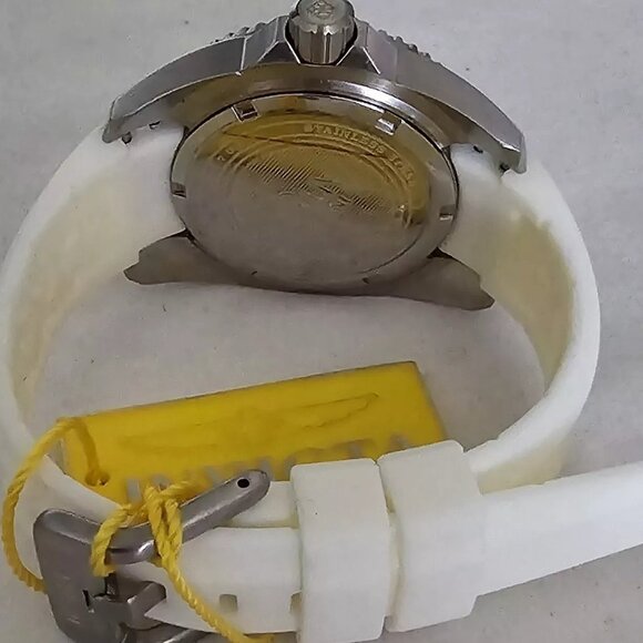$595 MSRP- Invicta Angel Glittery Silver Dial Ladies Watch (No Box and Papers)